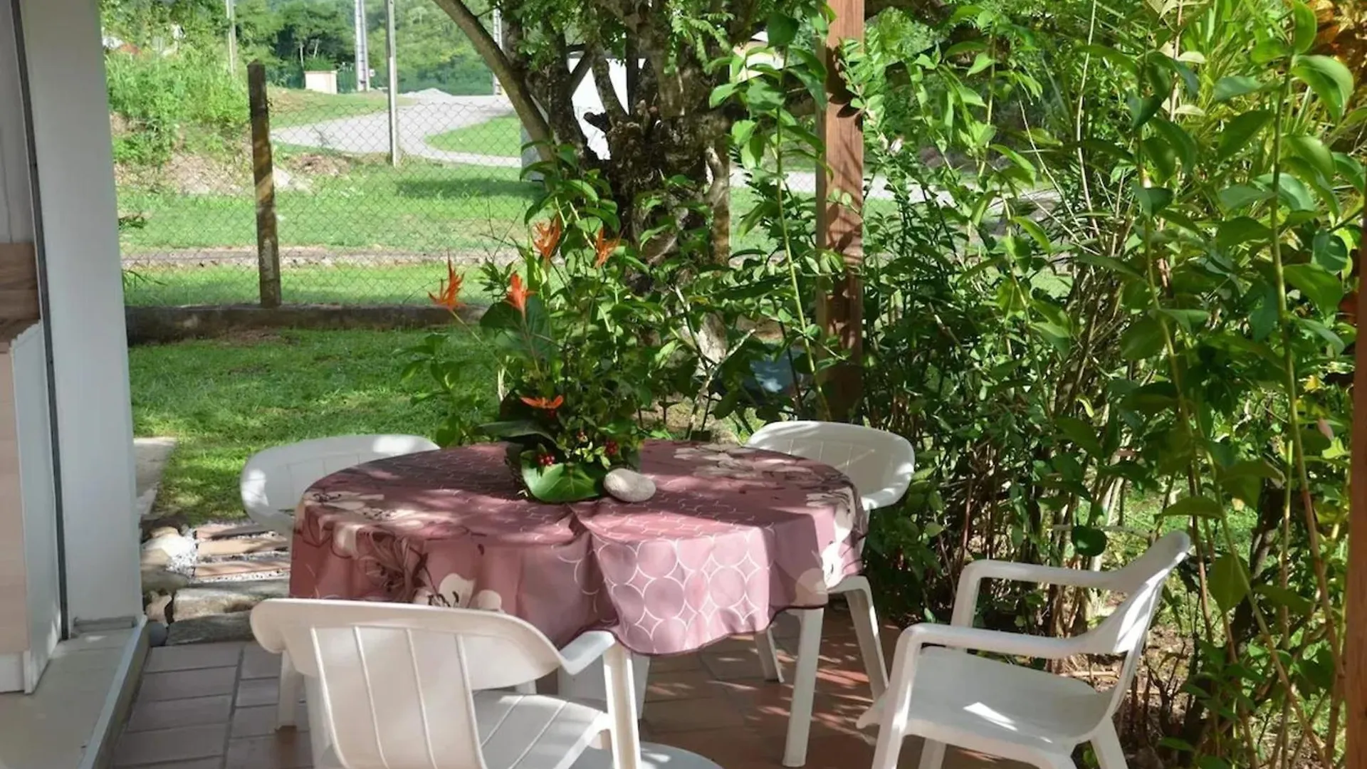 Maison Spacieuse A Les Trois-Ilets Avec Jardin